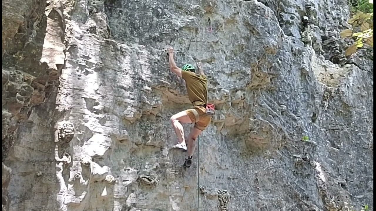 Pakeho | Hanging Valley | Touch of Grey (25/7b)