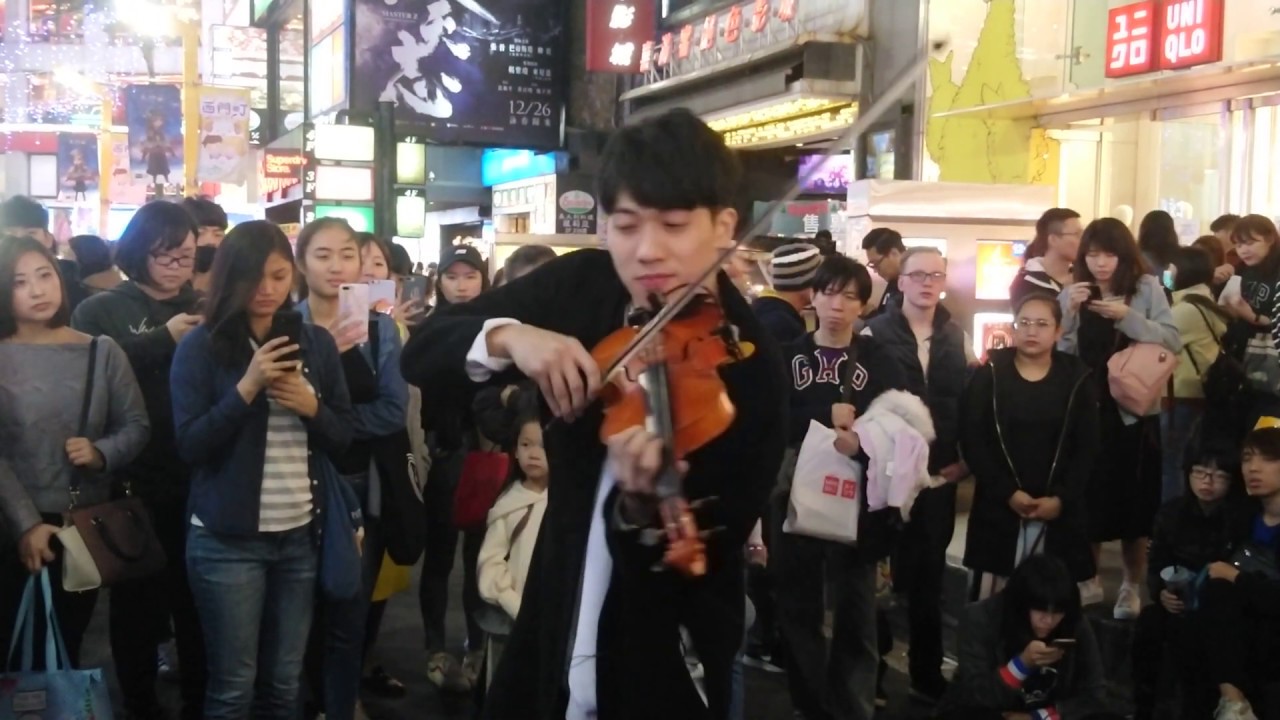 Violin Artist 林子安 精彩詮釋 搖滾版卡農 〖小提琴演奏〗西門町 uniqlo