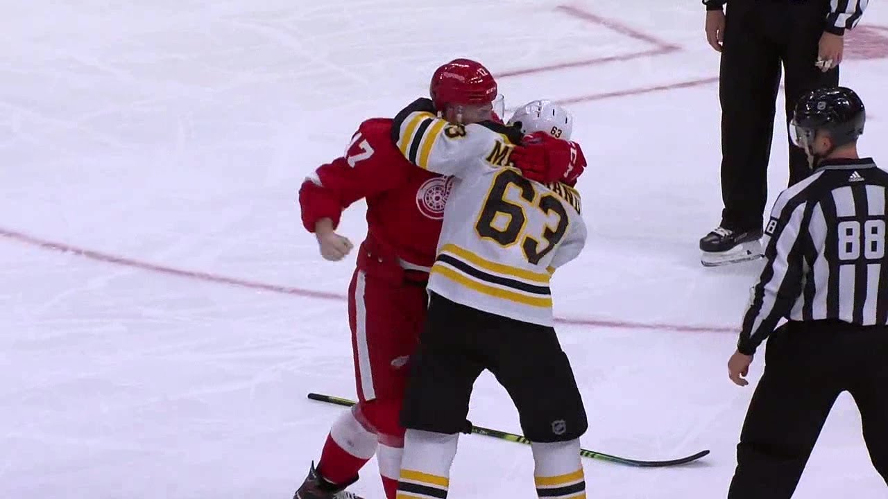 19/20 RS: Bos @ Det Highlights - 11/8/19