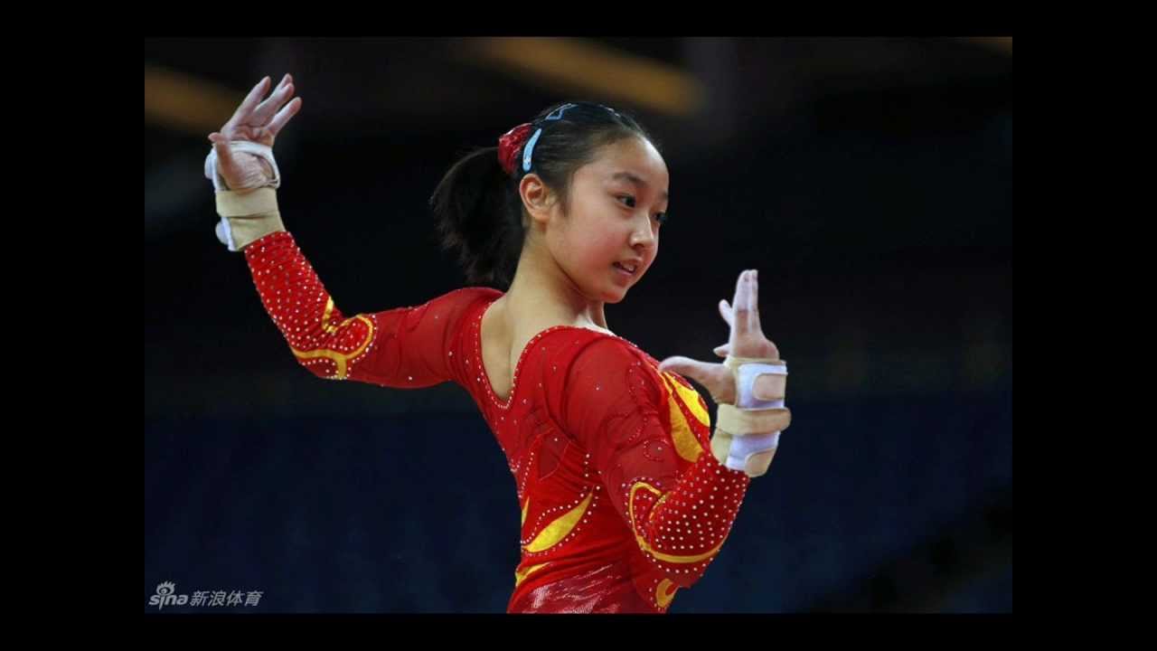 Huang Qiushuang - Floor Music 2012_2013 HD