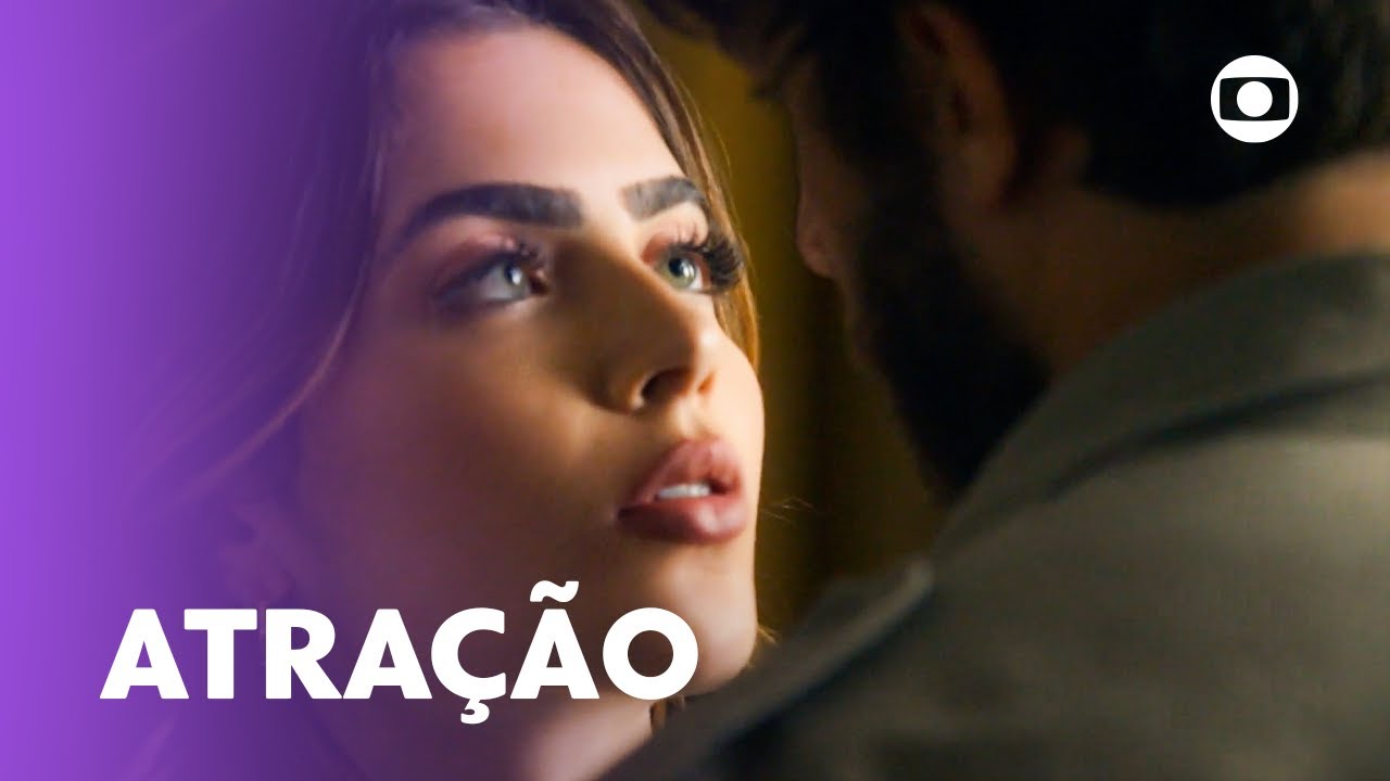 Ari e Chiara se beijam e ela se apaixona por ele! | Travessia | TV Globo