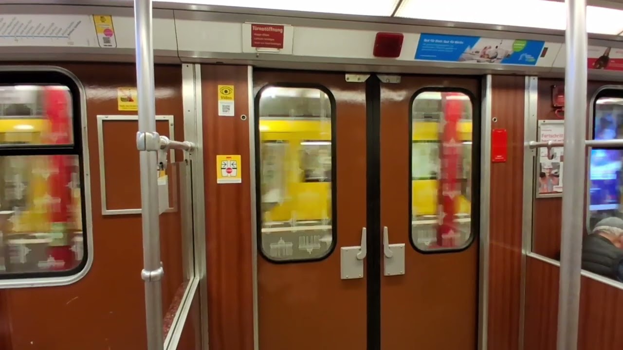Berliner U-Bahn | Mitfahrt auf der U6 von Mehringdamm bis Afrikanische Straße im F87 2826/2827