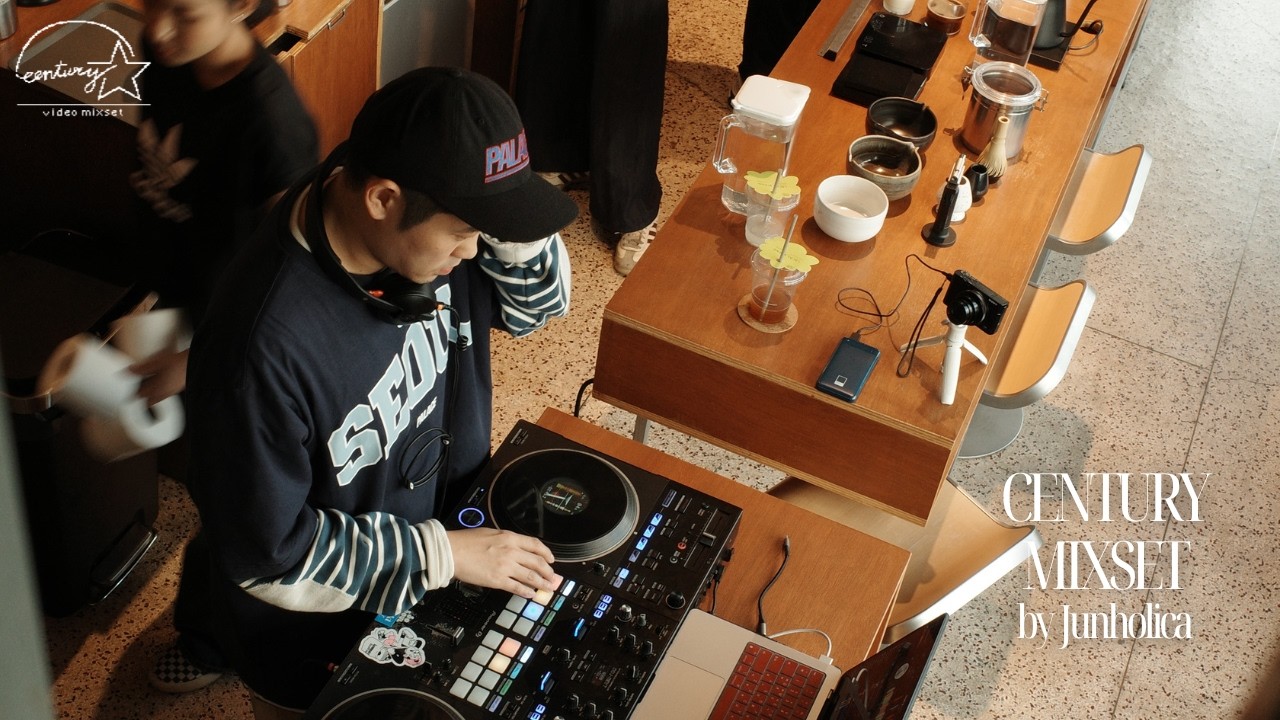 CENTURY MIXSET Vol.19 by Junholica (Jazzy Hip-Hop,Soul,Funk from 90’s to present)