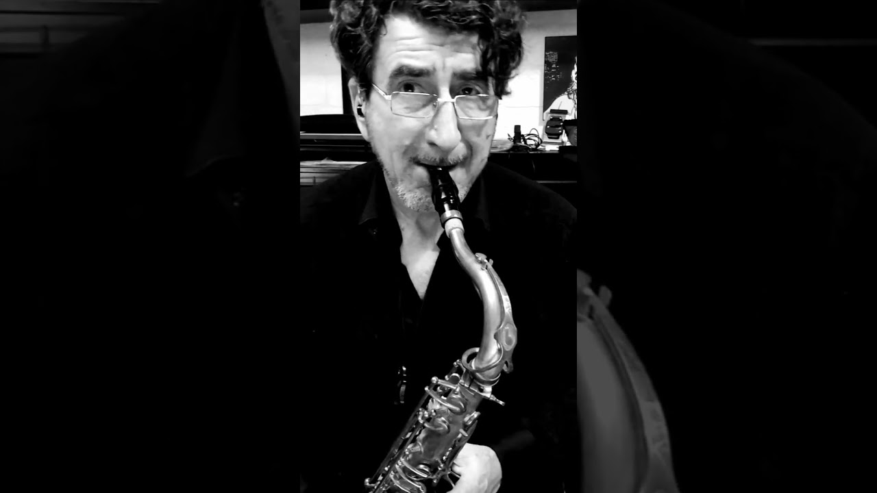 Tutta n'ata storia (Pino Daniele) Sax Cover