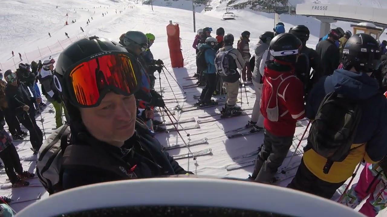 Tignes Day 3 - Bollin Ski lift and Fresse lift. 1st sunny day let the fun really begin