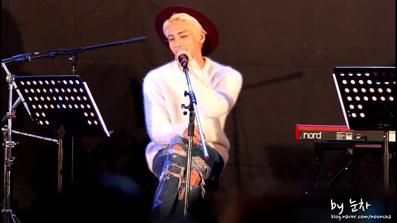 150918 종현 우울시계 (아이유) - 홍대 게릴라 콘서트