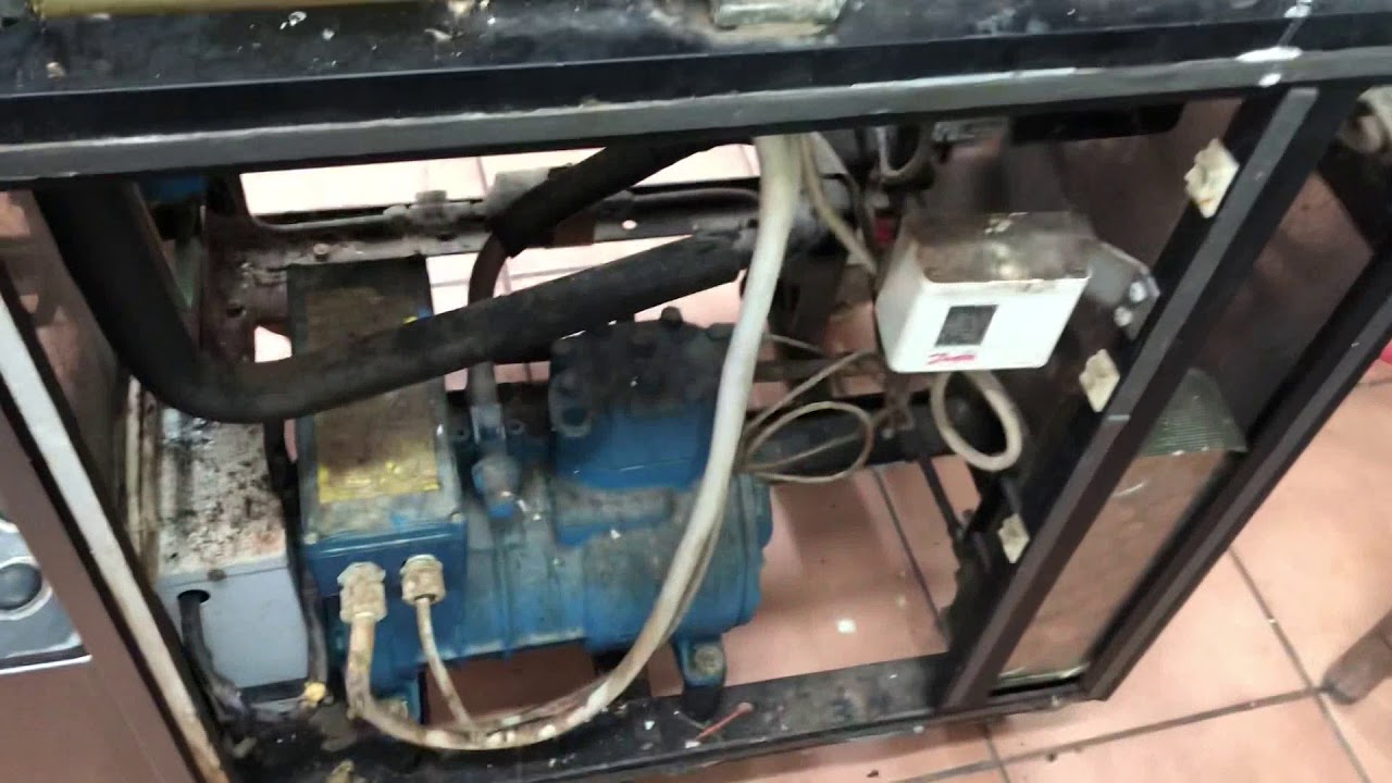 MANTENIMIENTO MÁQUINA DE ACER HELADOS
