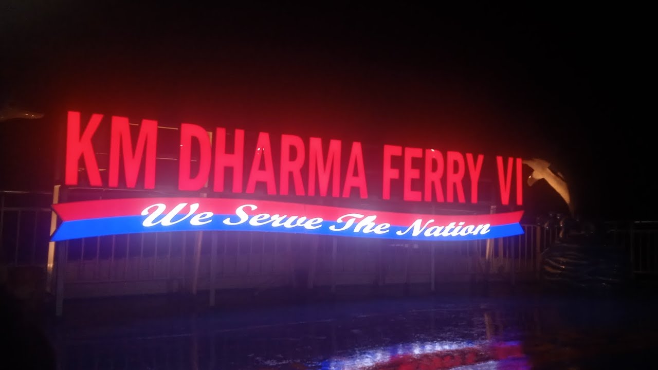 naik kapal km dharma Ferry 6 dari pelabuhan kumai menuju pelabuhan Surabaya
