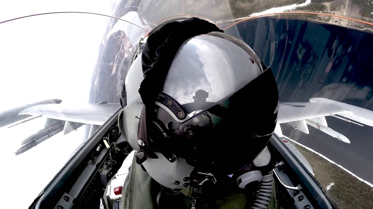 Video soutěž 2014: Alca Low Level (autor Pavel Linhart)