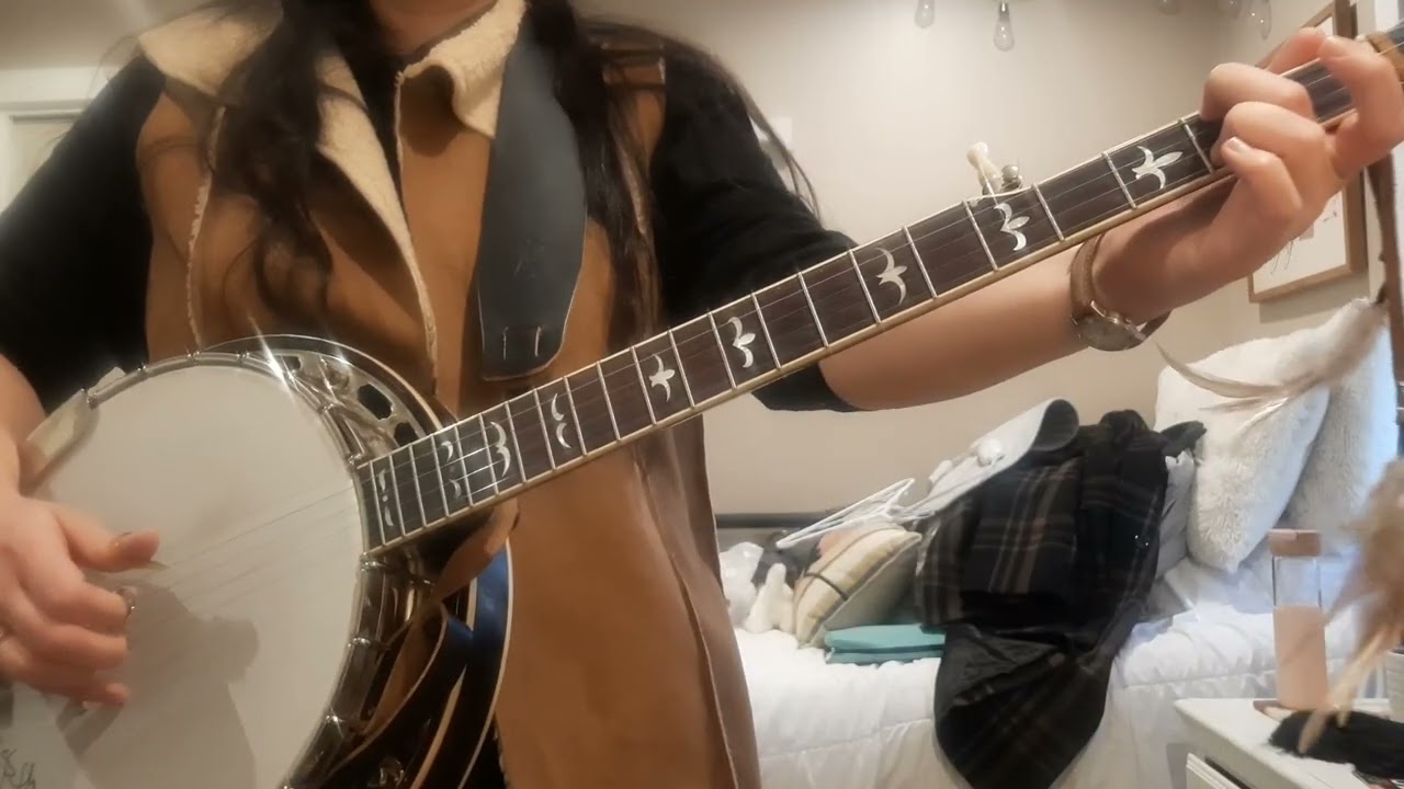 How I play the Scruggs G lick | Mini Banjo Lesson