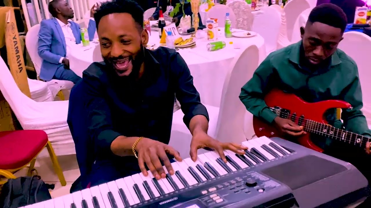 Medley Rumba (Mpangi ya Bosawa Cover) ft MORNING STAR en Karaoké 