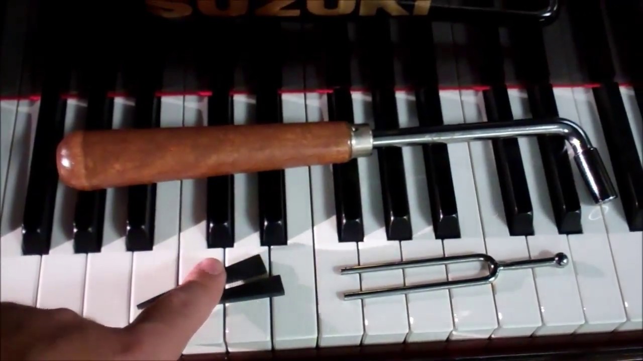 Let's Tune a Piano with the Stroboconn 6T-5