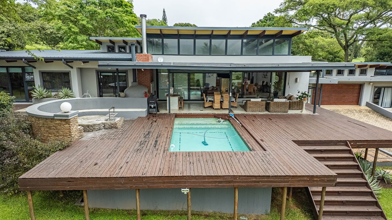 4 bedroom Smallholding for For Sale | White River AH
