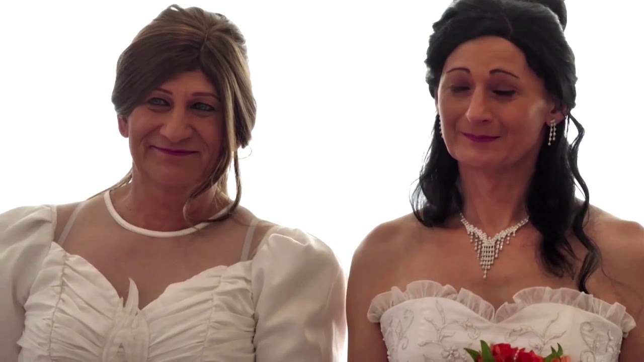 Transgender couple wed in Hungary