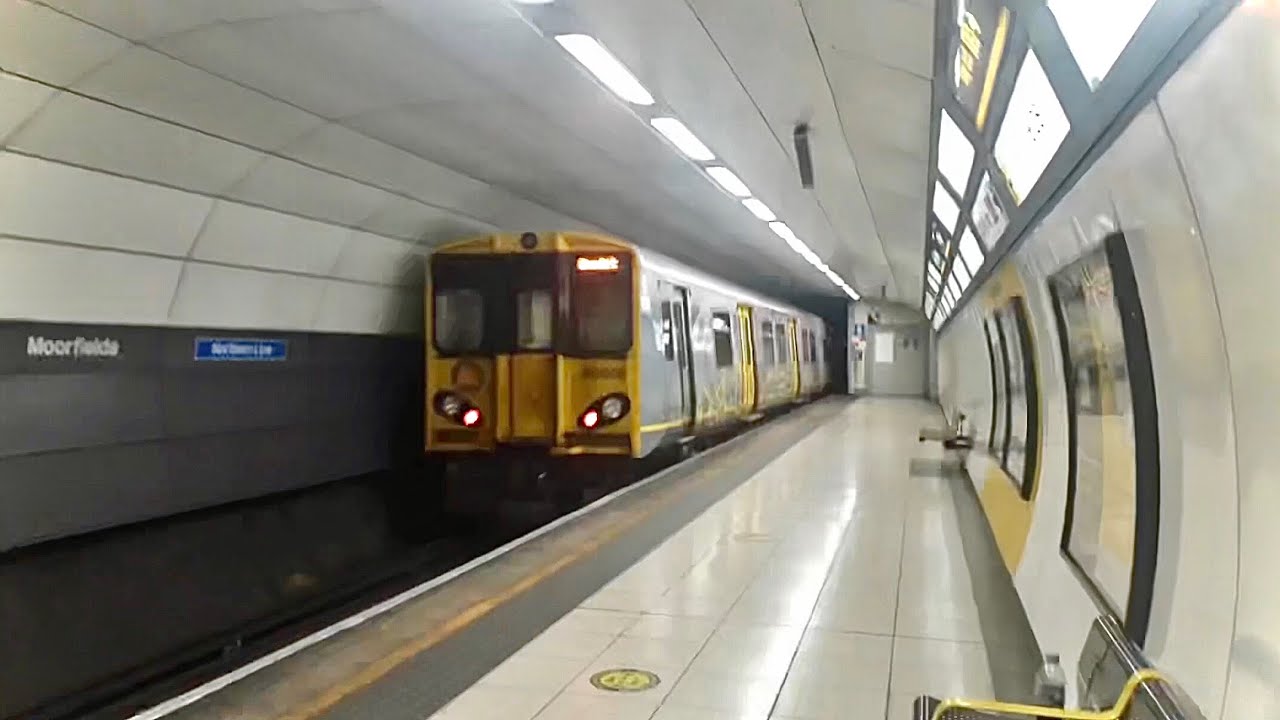 Merseyrail 507008 Departs Moorfields