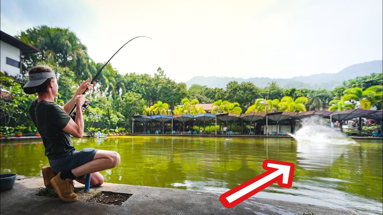 Fishing For Amazon GIANTS In Indonesia! - Indonesia Ep. 2