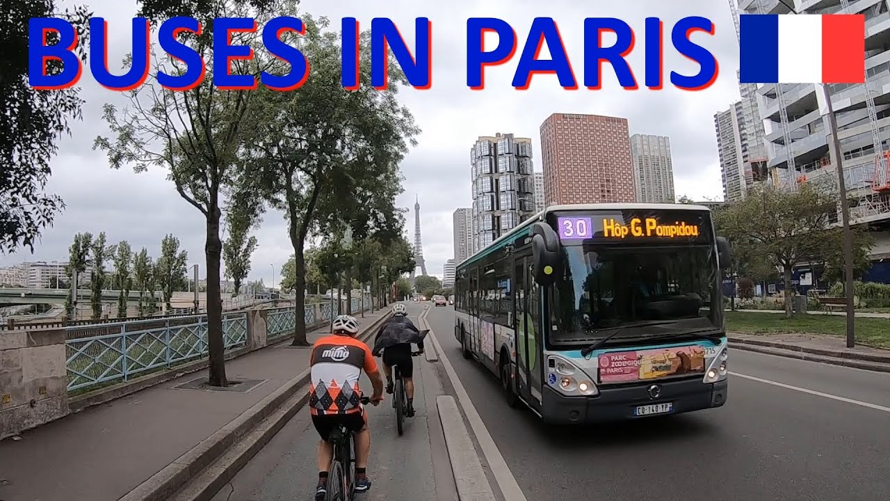 Autobusy w Paryżu. /Buses in Paris. /Les bus à Paris.