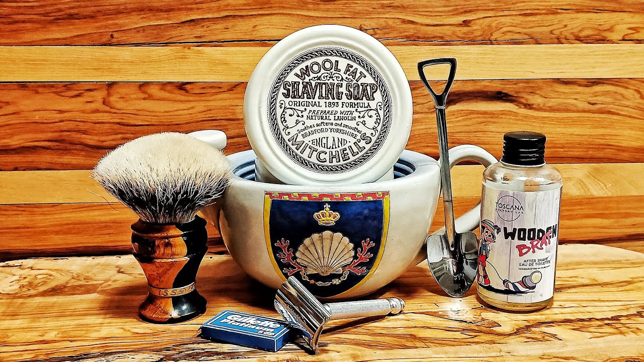 Rasoio Storico e Sapone Fuori Produzione Sbarbata di Lusso con Gillette Tech e Mitchell's Wool Fat!