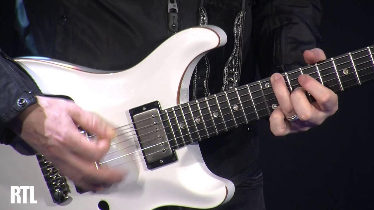 Suzanne Vega - I never wear white en live dans le Grand Studio RTL - RTL - RTL