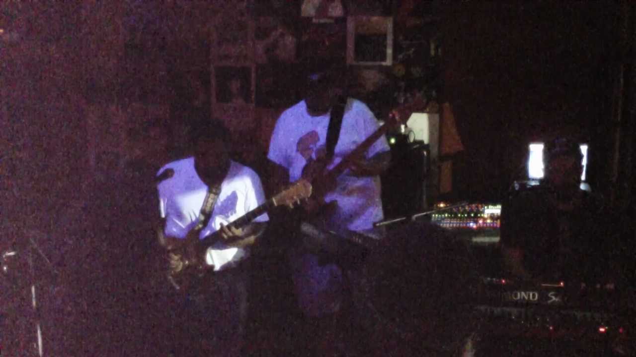 El Groundscoro w/ Jim Wuest 