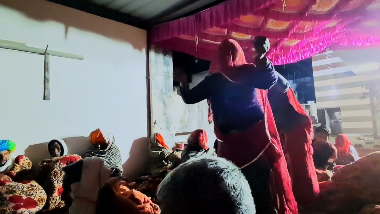 नाना रे नाना बाजे घूघरा।  Nana re nana ka baje gugara गायक कलाकार जसवीर जी महाराज लामाणा।