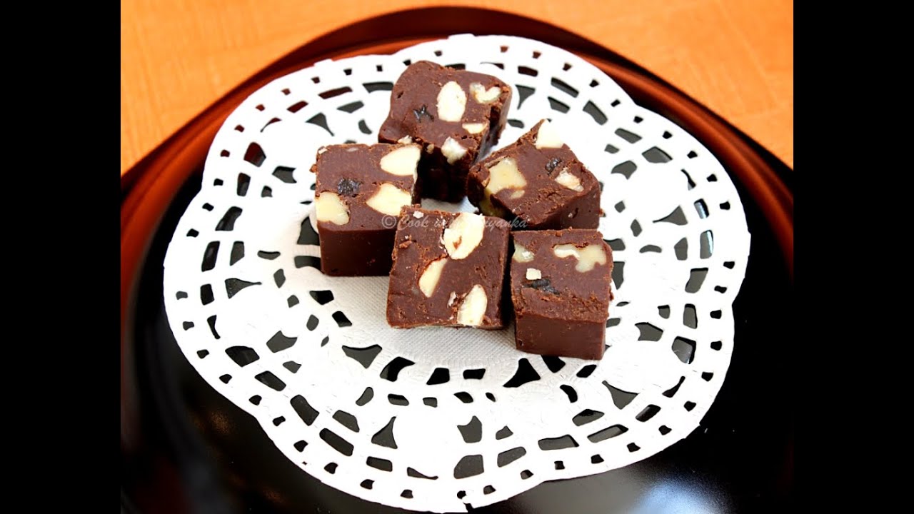 How to make Chocolate & Nuts Fudge - Eggless recipe