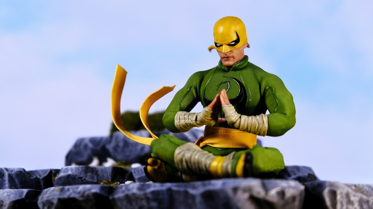 Mezco One:12 Collective Бессмертный Железный Кулак !!!! (Одна из лучших фигурок Mezcos по мотивам...