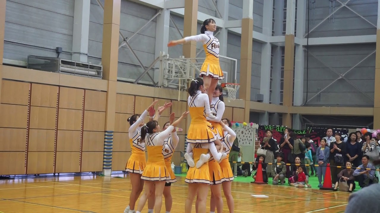 共立女子大学の学園祭(2019)に行ってきた。#チアリーディング