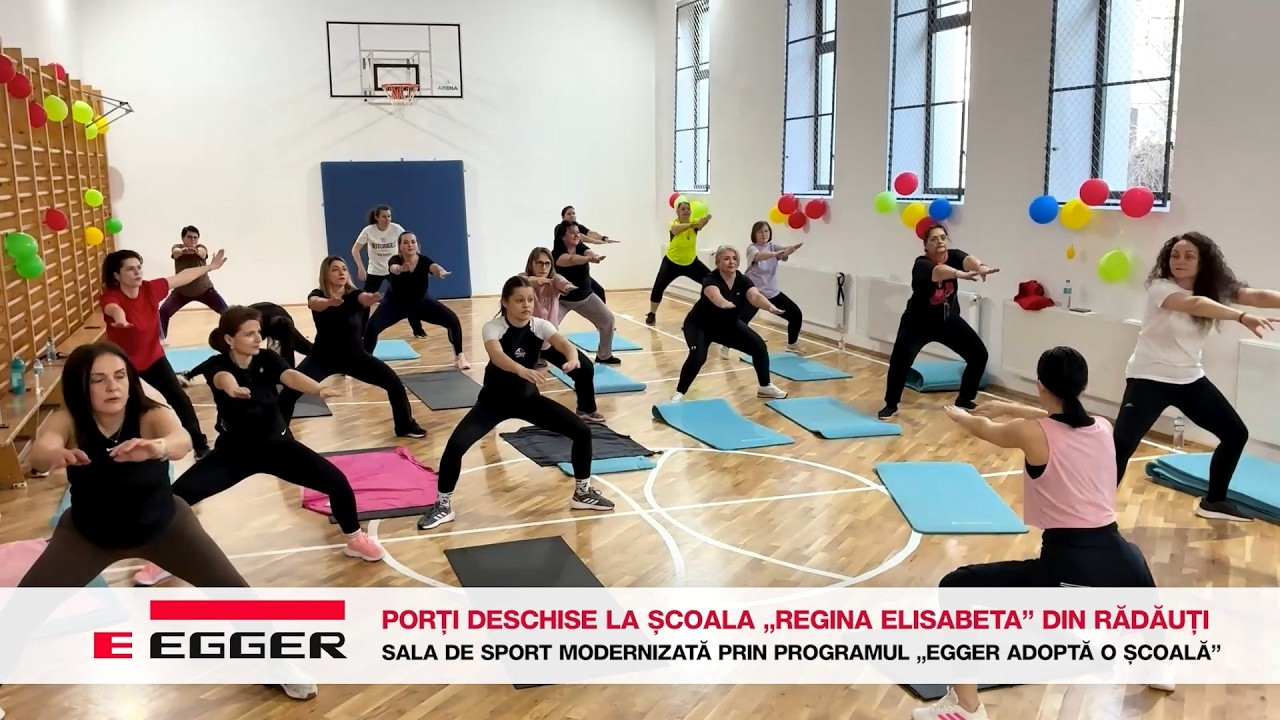 Sala de sport a Școlii „Regina Elisabeta” din Rădăuți, modernizată prin „EGGER adoptă o școală”