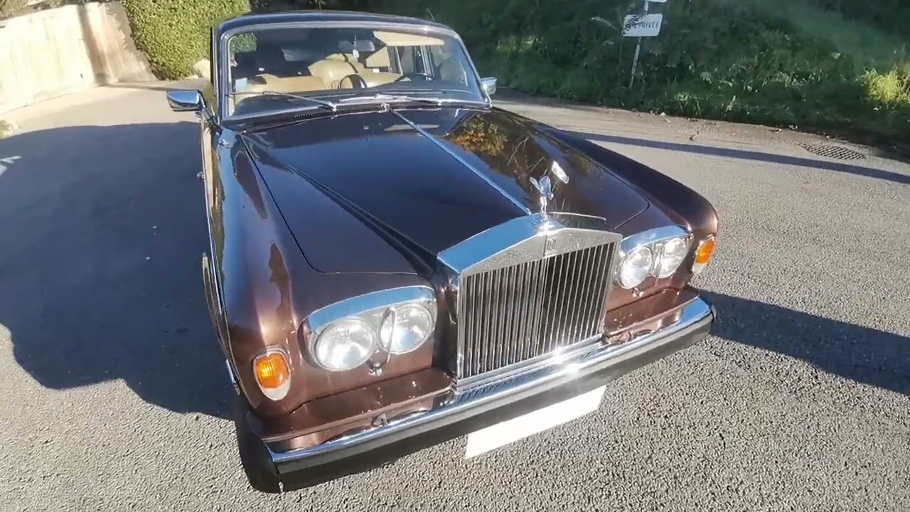 Quel plaisir que de conduire cette Rolls Royce Shadow II de 1980, une expérience inoubliable !