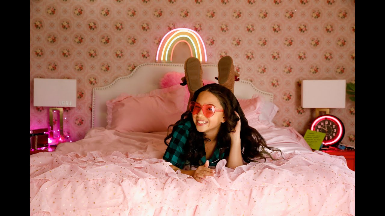 Carmen Sanchez   - HOLIDAY HEART (Official Music Video) By @Nickelodeon