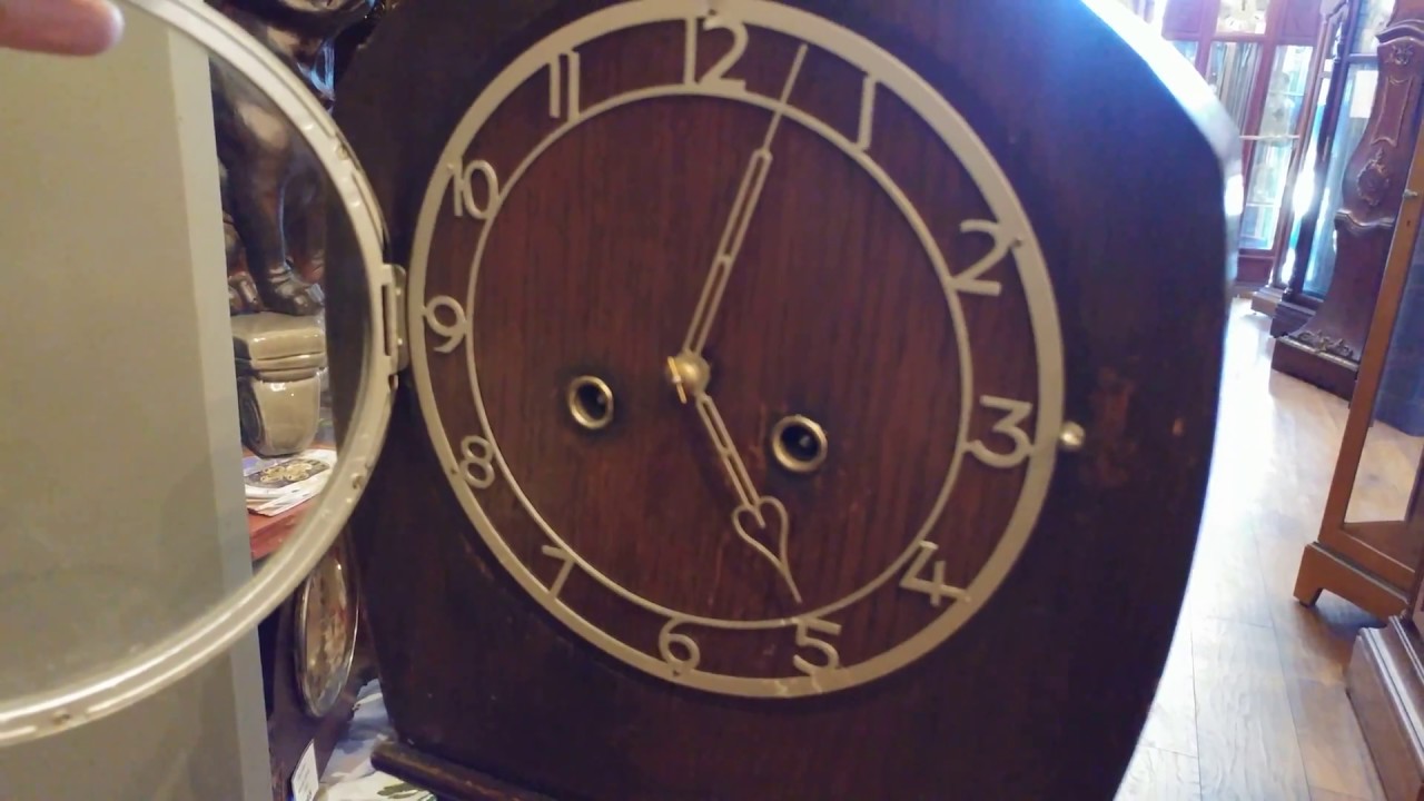 SMALL AND UNIQUE CLOCKS
