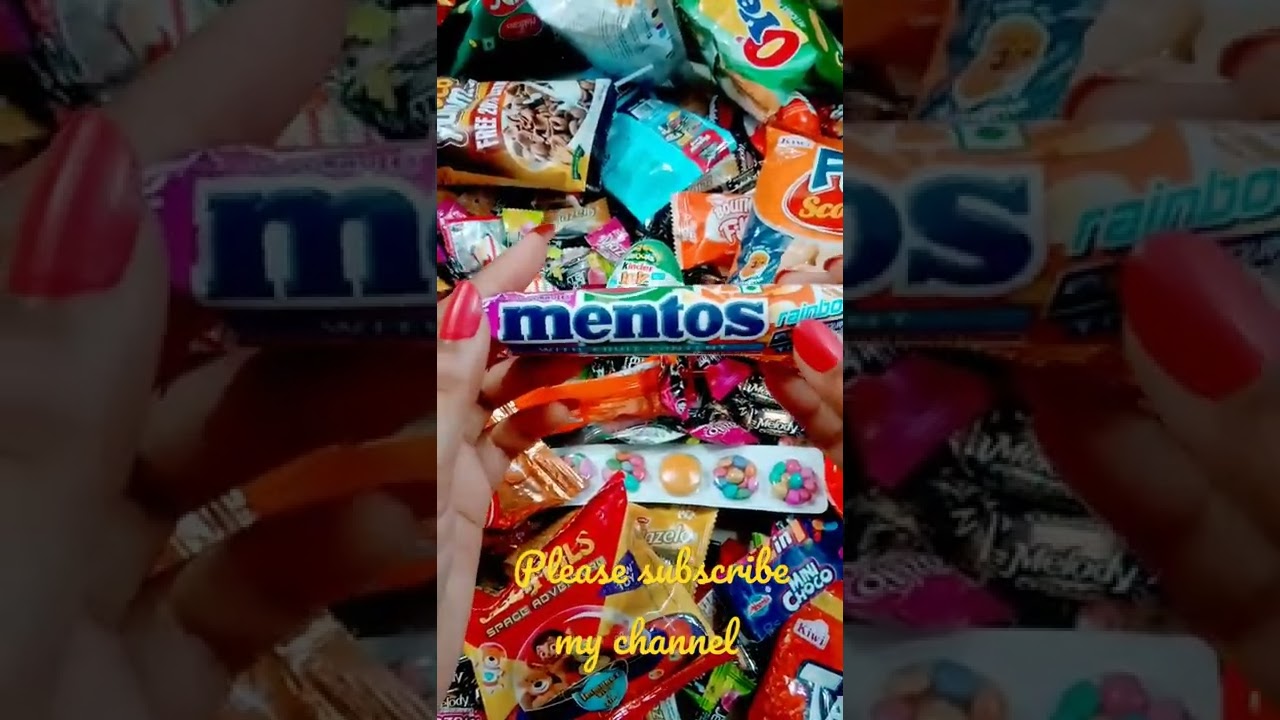 chewy dragees Mentos with fruit content rainbow with new flavour toffee's