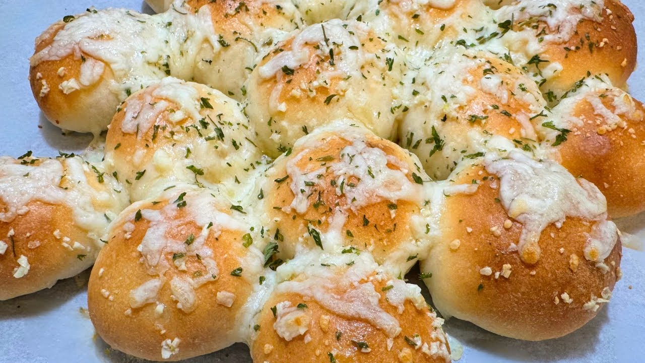 Cheese Garlic Bread Recipe | No need to knead
