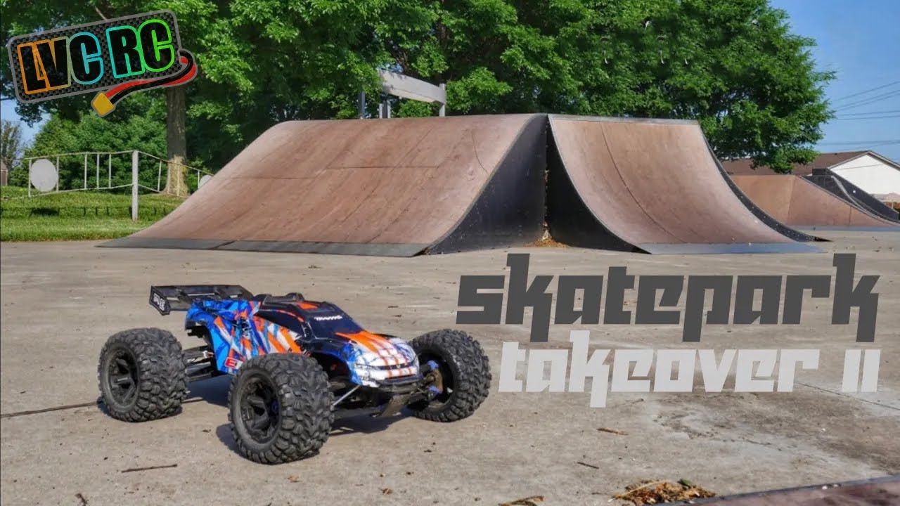 Traxxas E-Revo 2.0 RETURNS to the Skatepark!
