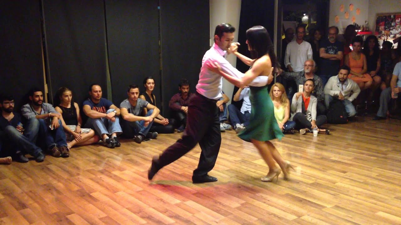 Pelin & Miguel Calvo - Tango improvisation: 