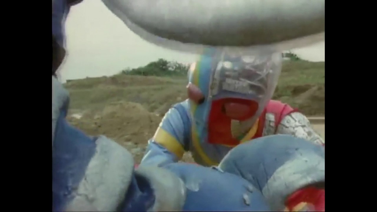 Kikaida does sick flips