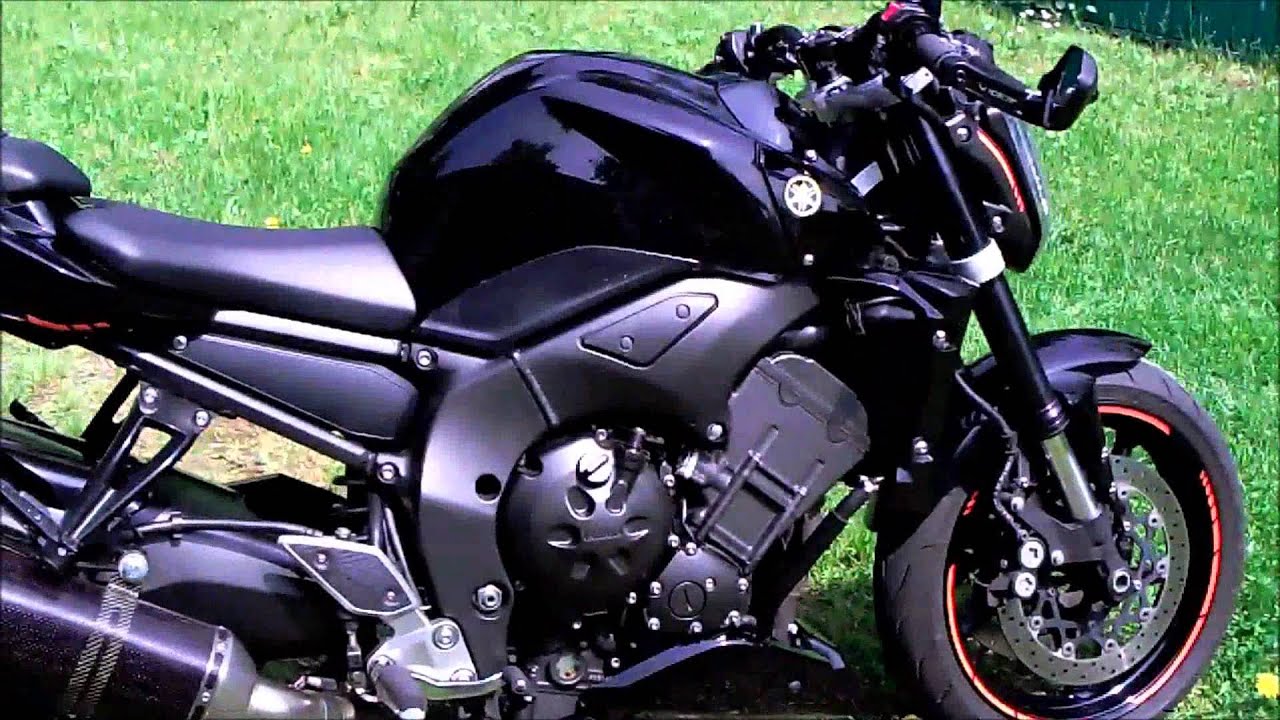 Yamaha FZ1 with Evotech Cafe Racer Handlebar