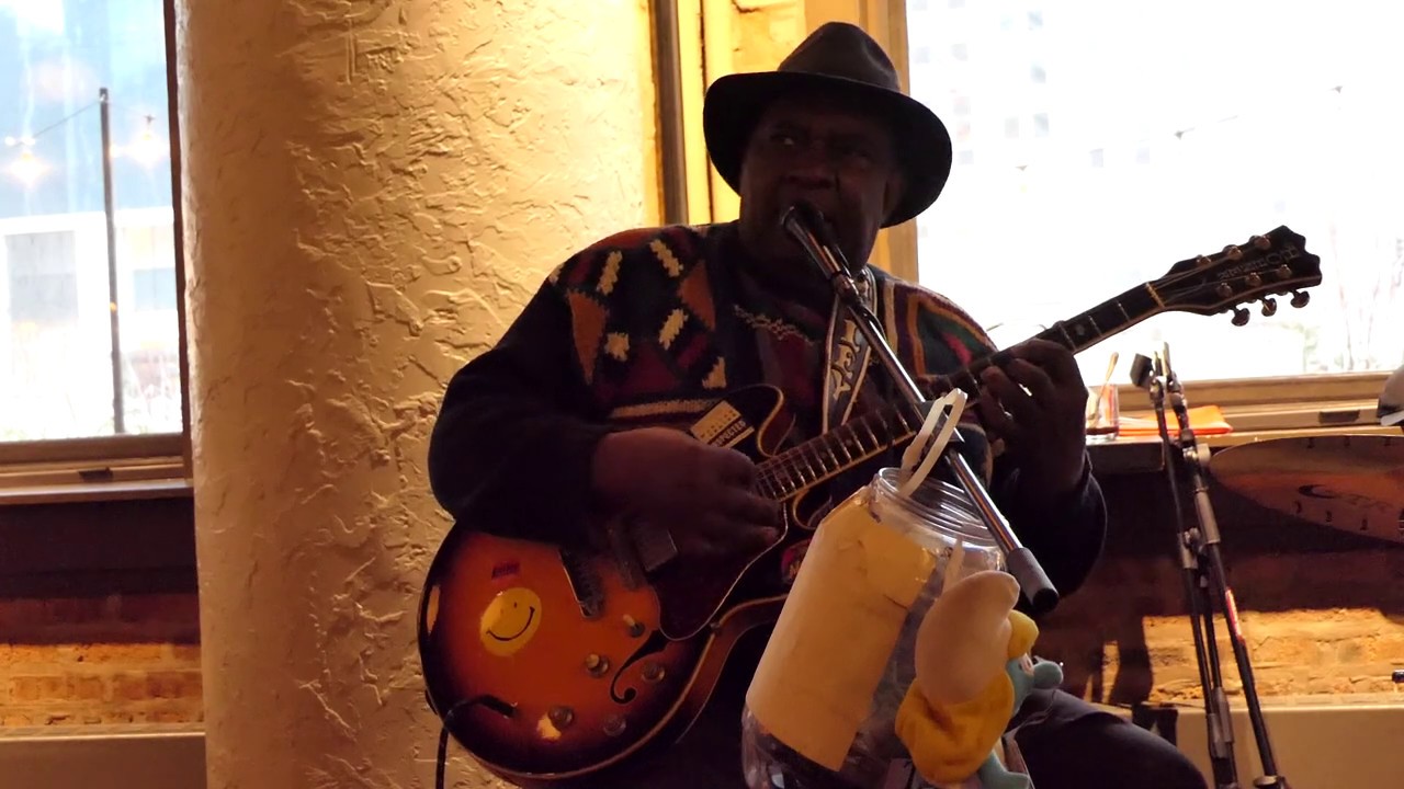 Smiley Tillmon Band - Hoochie Coochie Man - 3/9/19 River Roast - Chicago, IL