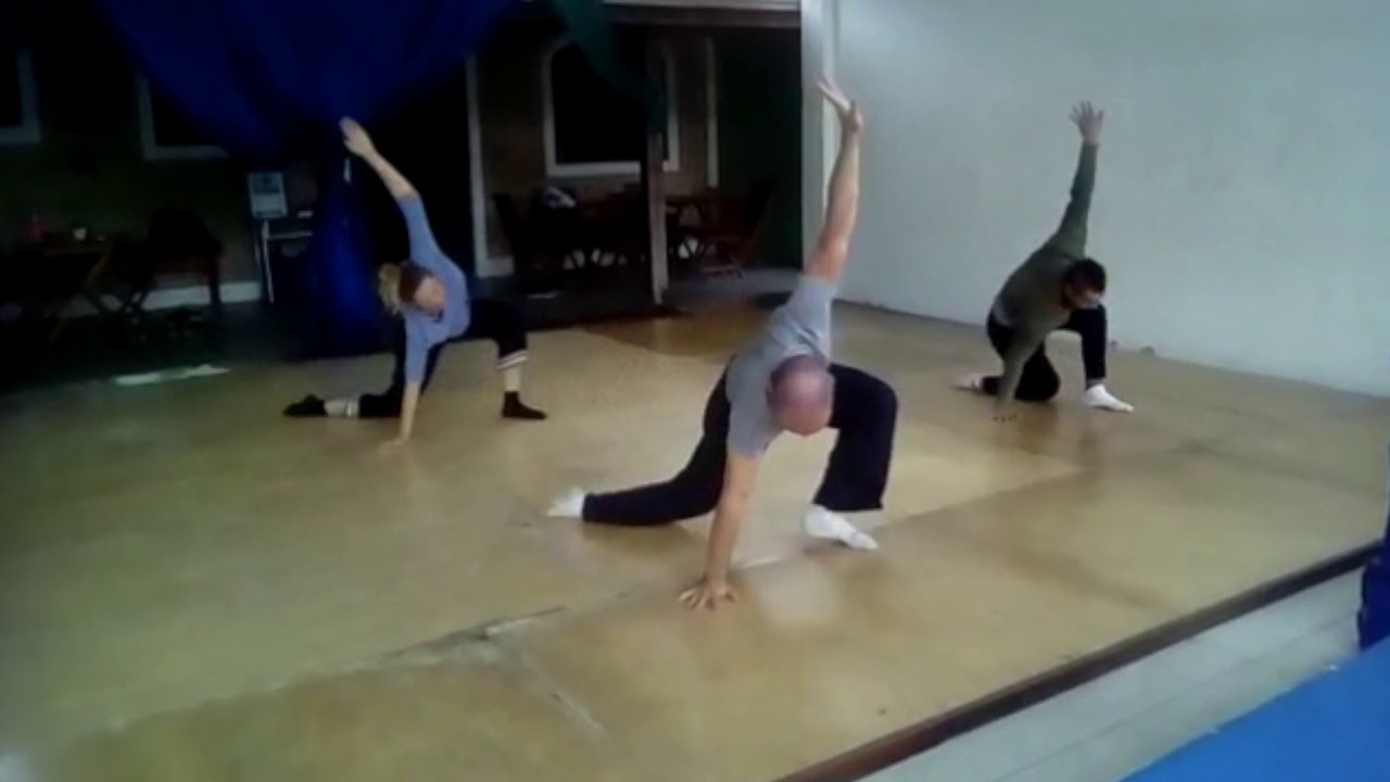 Spirals 3 (second edition) - Contemporary floor work routine