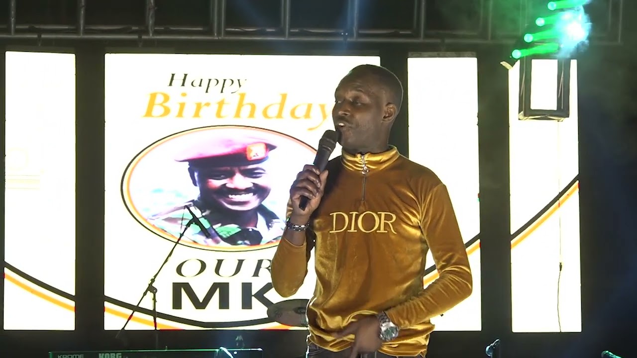 Mc Mariach aseseza Gen Muhoozi ku mazalibwa