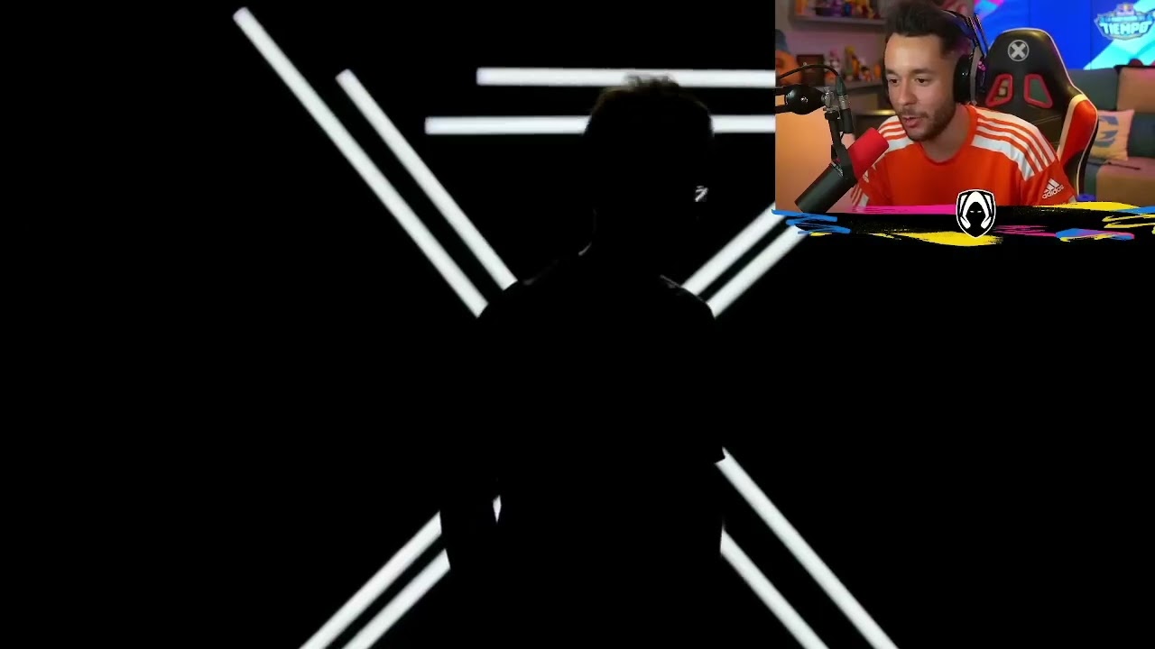 [YOUTUBERS] 😱 reaccionan a la cara de Axozer alucinante chaval 😎