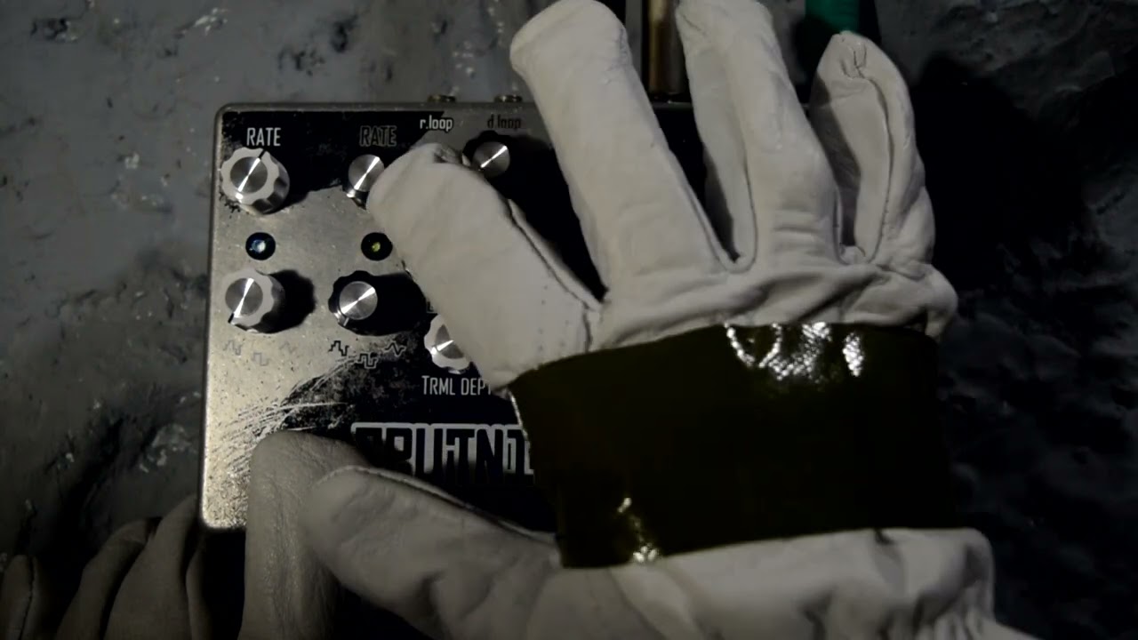 The Sputnik modulated ambient machine