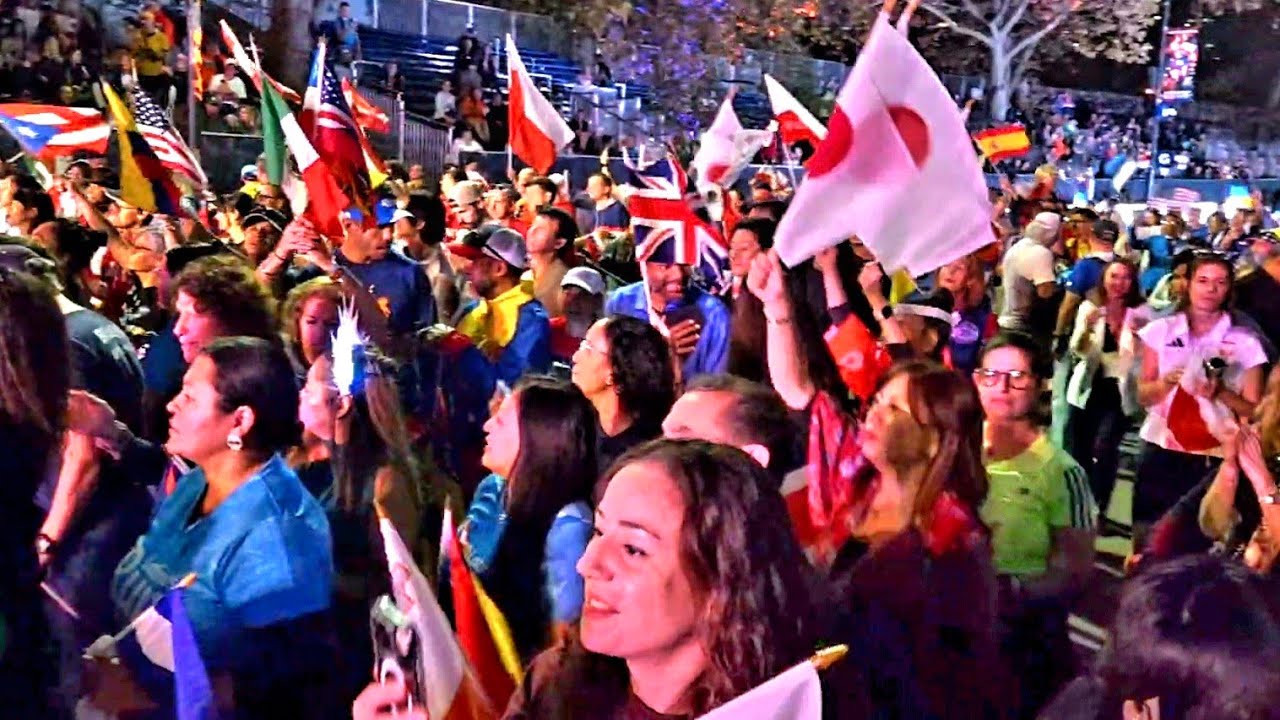 🎆 NYC Marathon 2024 Fireworks & Parade of Nations (Opening Ceremony)