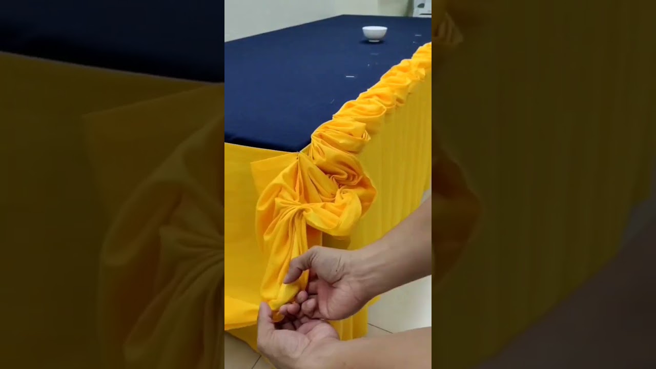ROSE PLEATS DESIGN TABLE SKIRTING TUTORIAL TABLE DECORATIONS #tabledecor