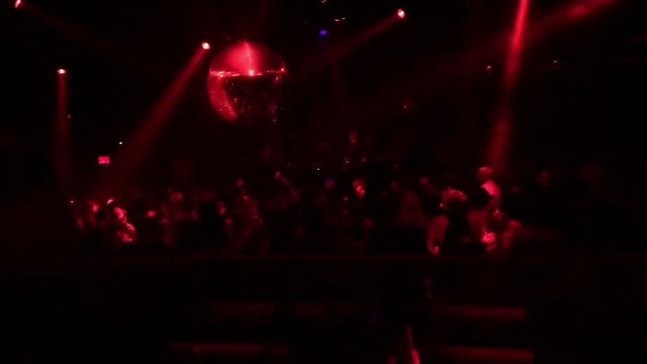 Hernan Cattaneo @ Stereo, Montreal playing David Leckenby - Where We Are (Mir Omar Remix)