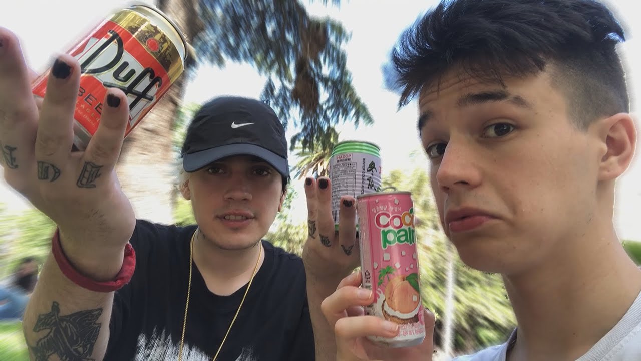 matias candia y yo con bebidas extrañas 😎