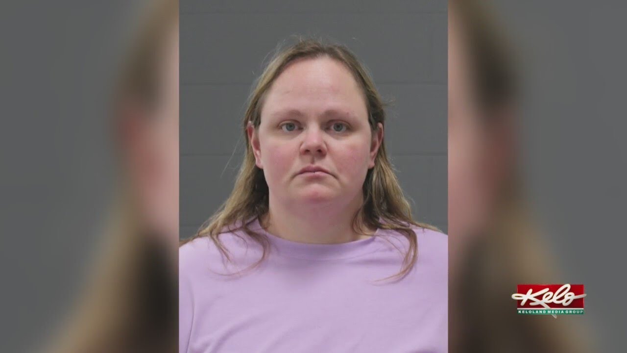 Former day care worker pleads guilty to child abuse