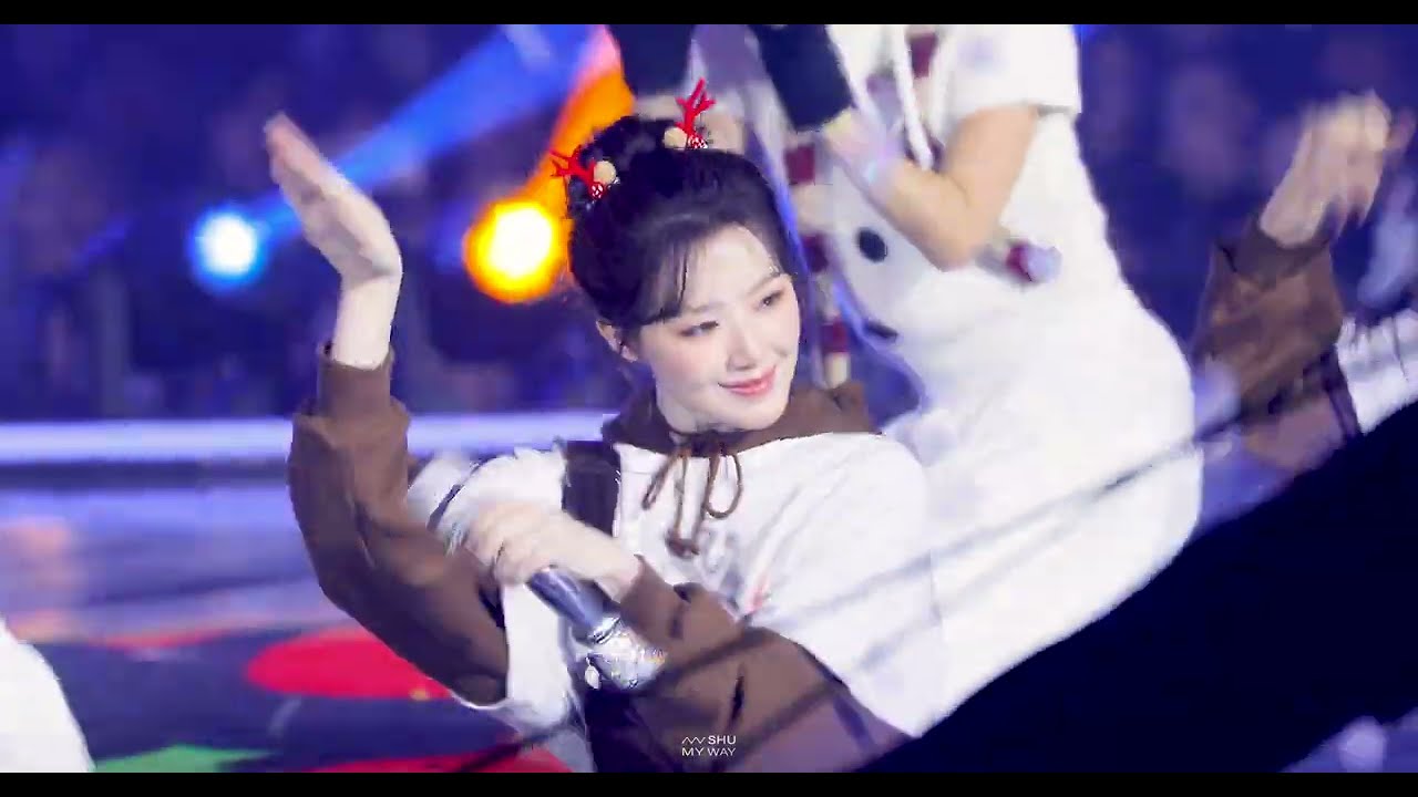 [Fancam] 241225 Wife + Klaxon (Christmas ver.) Full - SHUHUA (슈화) Focus | 가요대전 Gayo Daejeon [4K]
