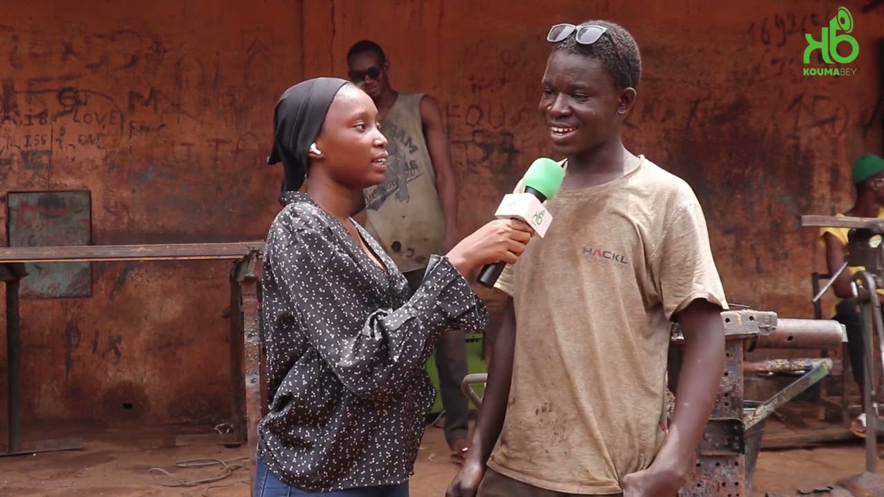 MICRO TROTTOIR : QUEL EST L'ARTISTE MALIEN QUE TU N'AIMES PAS DU TOUT ? (VIDEO 2023)
